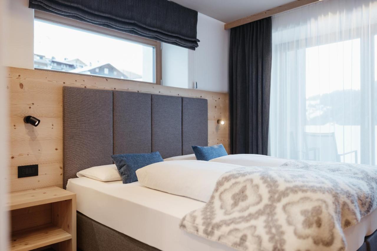 Berghotel Sanvi San Martino in Badia Zewnętrze zdjęcie