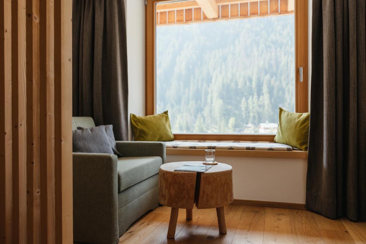 Berghotel Sanvi San Martino in Badia Zewnętrze zdjęcie