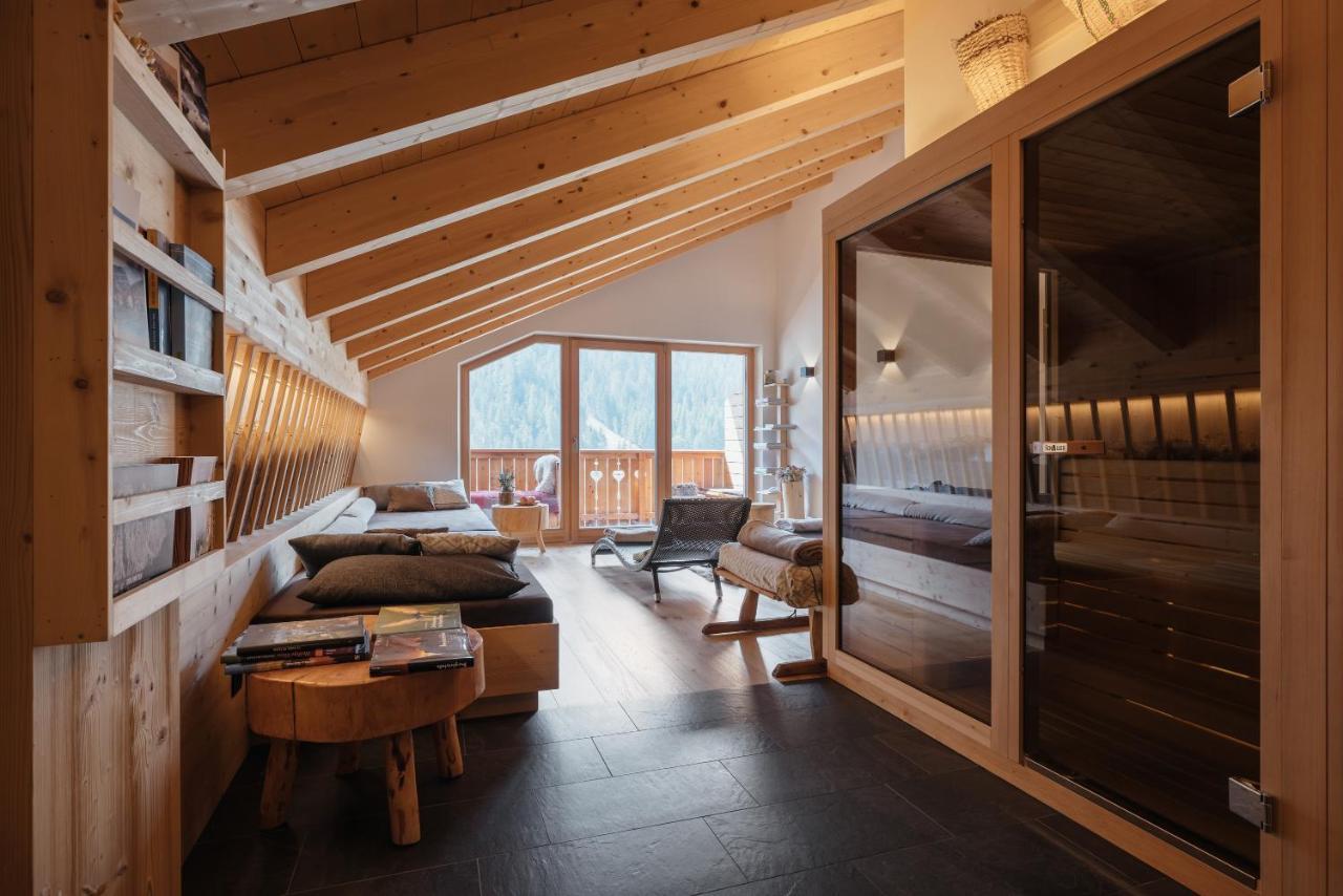 Berghotel Sanvi San Martino in Badia Zewnętrze zdjęcie