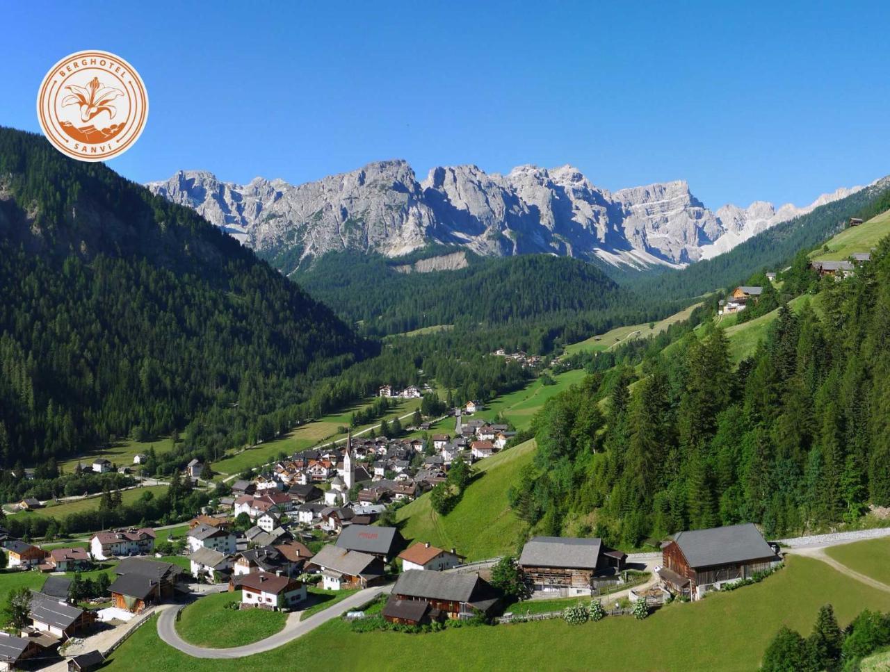 Berghotel Sanvi San Martino in Badia Zewnętrze zdjęcie