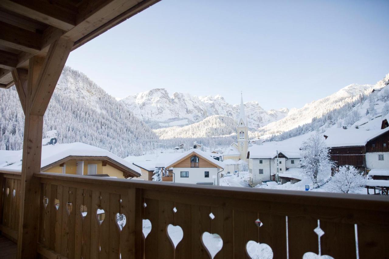Berghotel Sanvi San Martino in Badia Zewnętrze zdjęcie